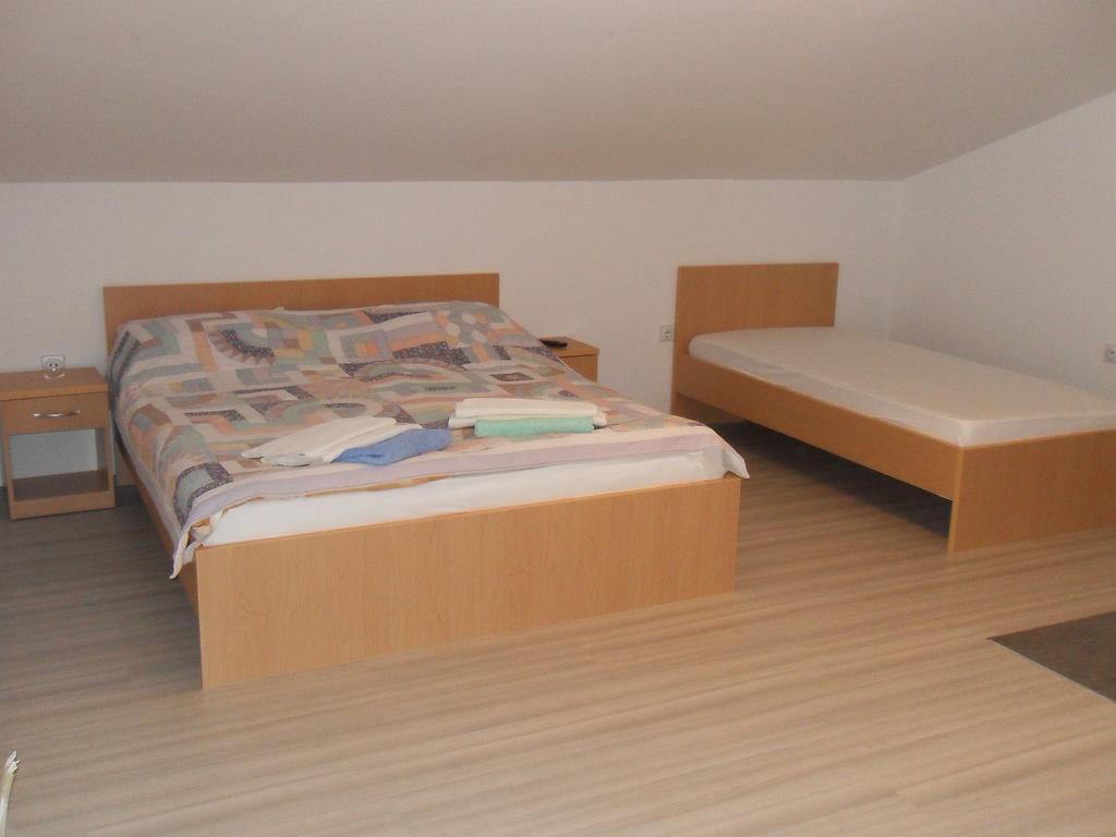 Apartments Ristak オフリド 部屋 写真